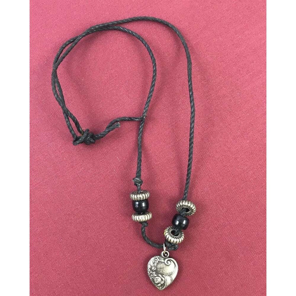 Vintage Choker Necklace Horn of Plenty Pendant Pewter Heart Leather